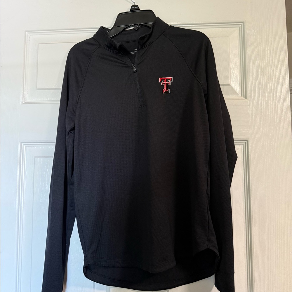 Under Armour Black HeatGear Pullover